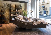 O ovom krevetu se priča u gradu – Flying bed izbliza