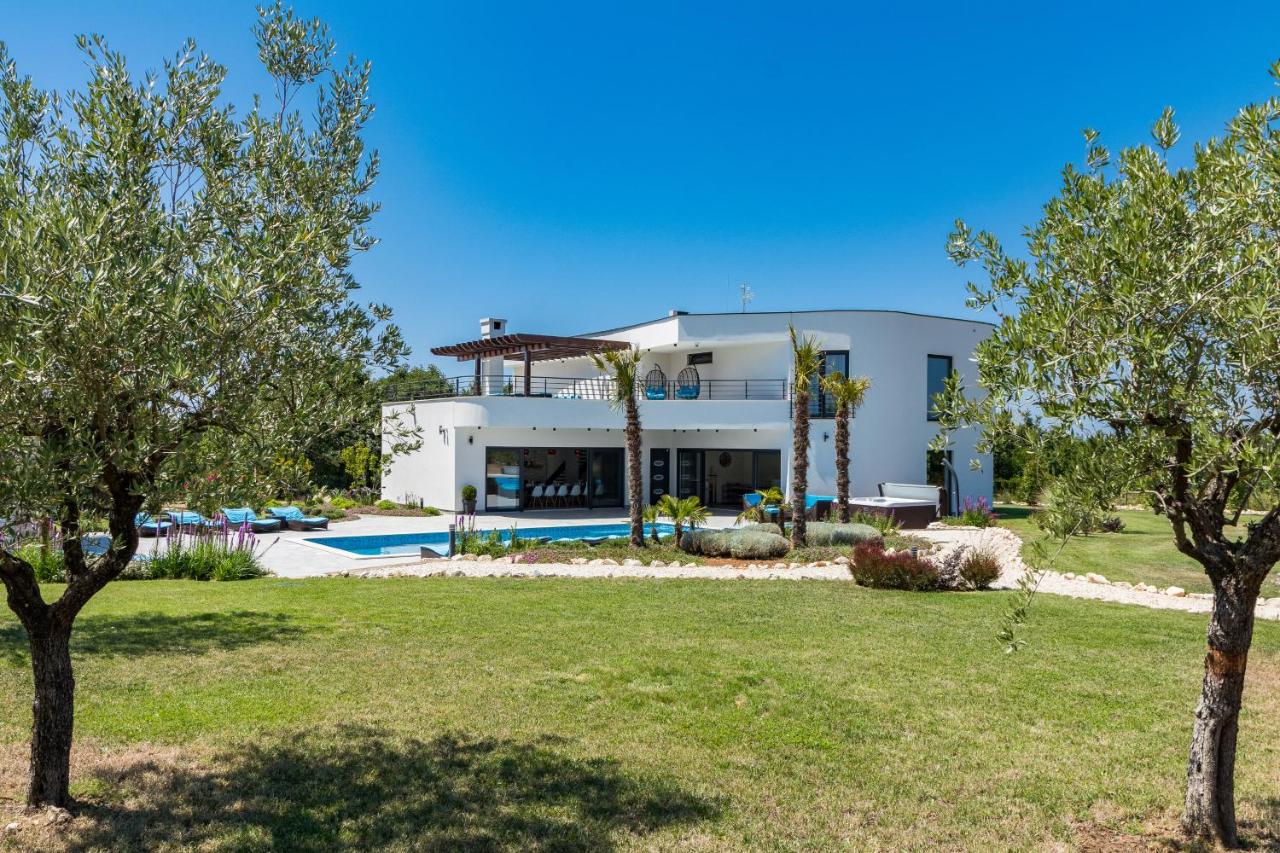 villa-ladominika-jursici-istria-luxury-property (17)