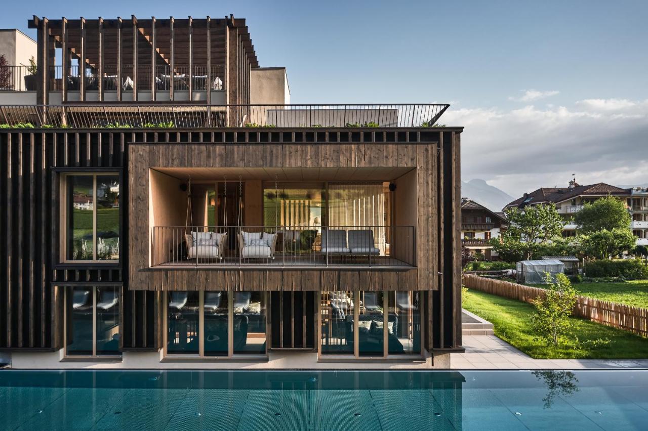 falkensteiner-hotel-kronplatz-matteo-thun-dblog (5)