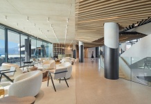 Kada se “kamenolom” usidri u luku… Vodimo vas u Grand Hotel View